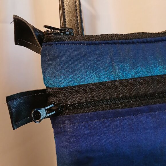 New Southwestern Cross chest Shoulder Bag Purse Ombre Faux Leather travel pouch - Picture 5 of 10